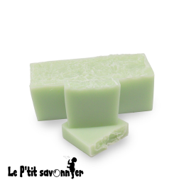 Herbaceous Bliss - Le P'tit Savonnier
Pain de savon - Parfum : Romarin et Eucalyptus