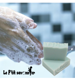 Douceur de Myrtille - Sérénité Naturelle
Pain de savon - Parfum : Myrtille et Thé Vert